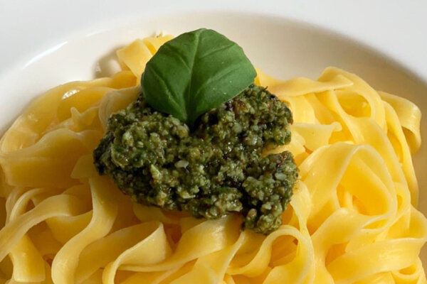 Pasta mit Hanfsamen-Pesto - Pasta mit Hanfsamen-Pesto